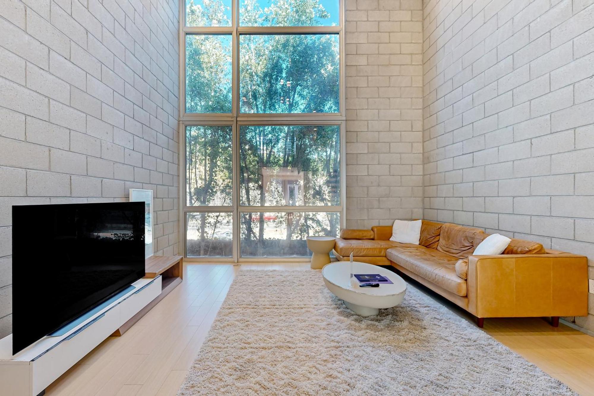 Modern Loft-Style Townhouse In Los Angeles Dış mekan fotoğraf